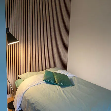 Bleu *